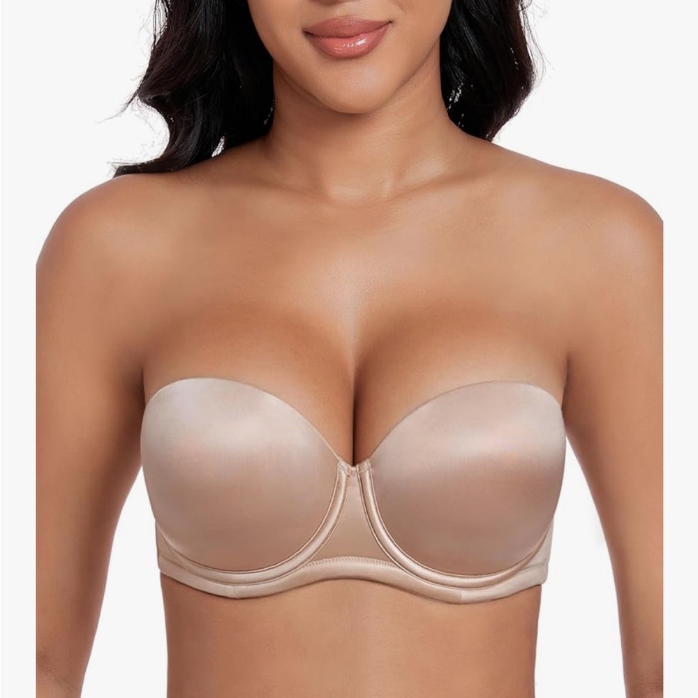 DotVol 36C Strapless Nude Bra.  Push up.  Adjustable straps/convertible. NWT.